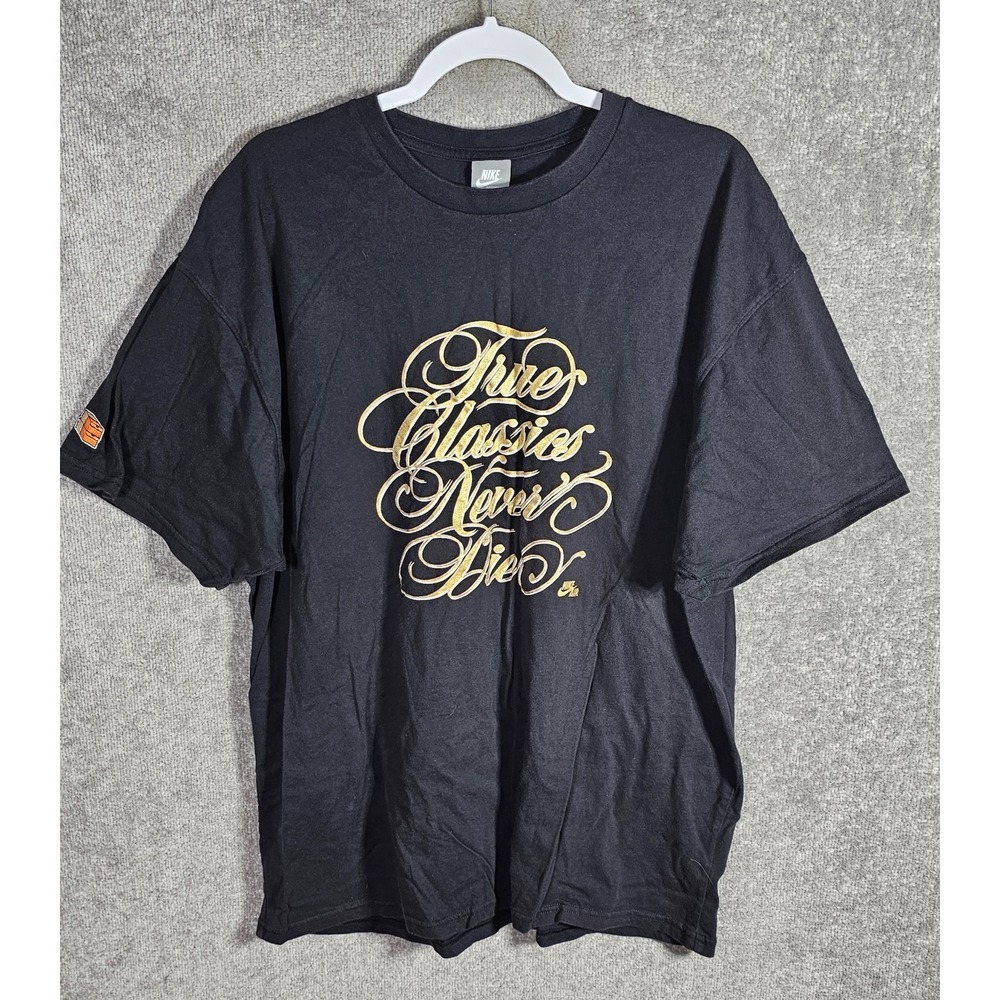 Nike Sportswear TRUE CLASSICS NEVER DIE T-Shirt Mens Size XXL Black Gold Tee